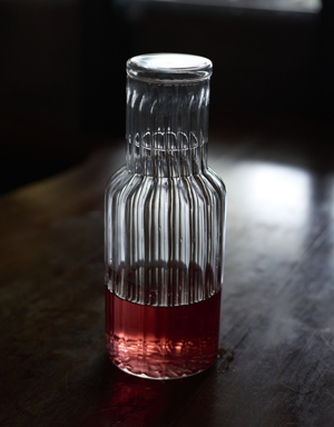 Fluted Carafe Glass Bottle With Cap (1000ml)
