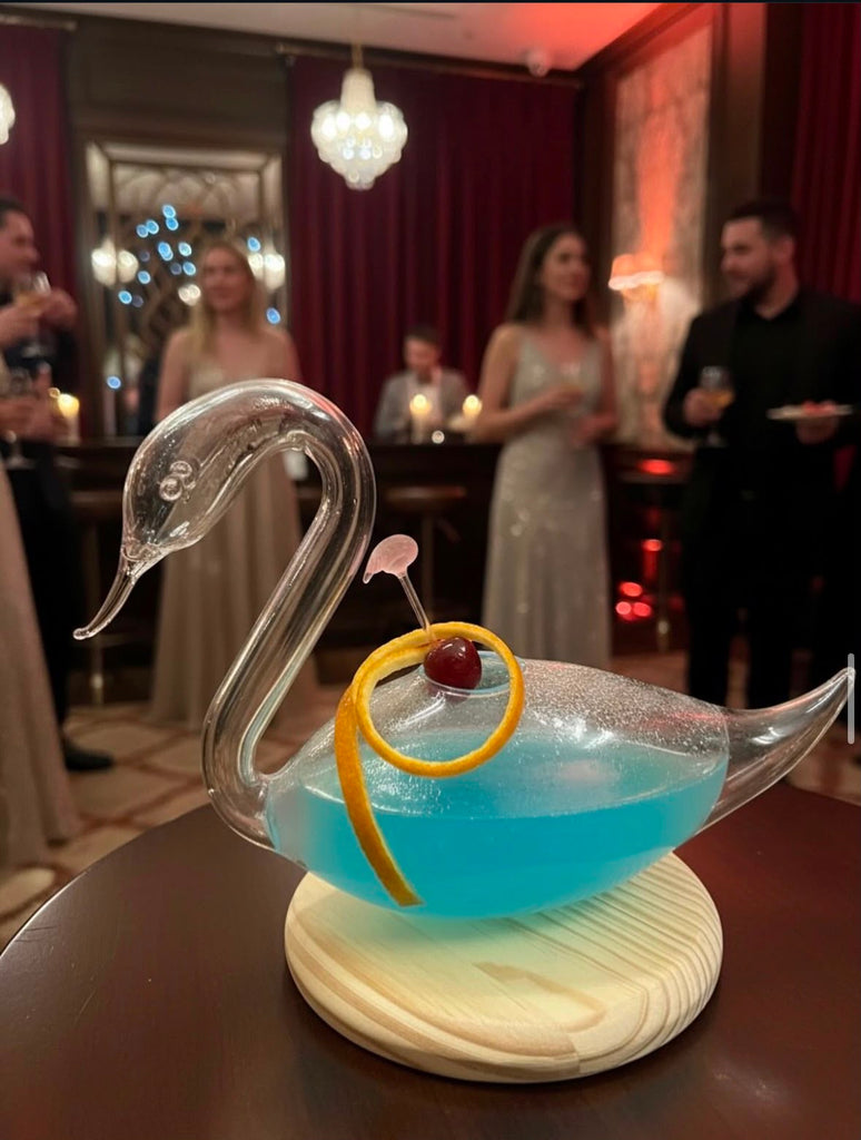 Luxe Swan Cocktail glass