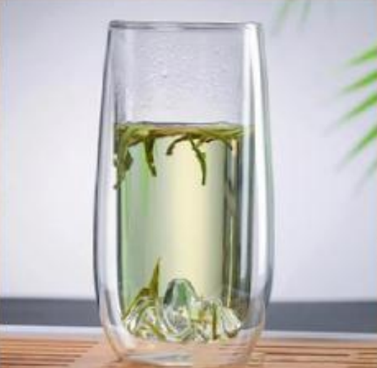 Markt Mountain Glass